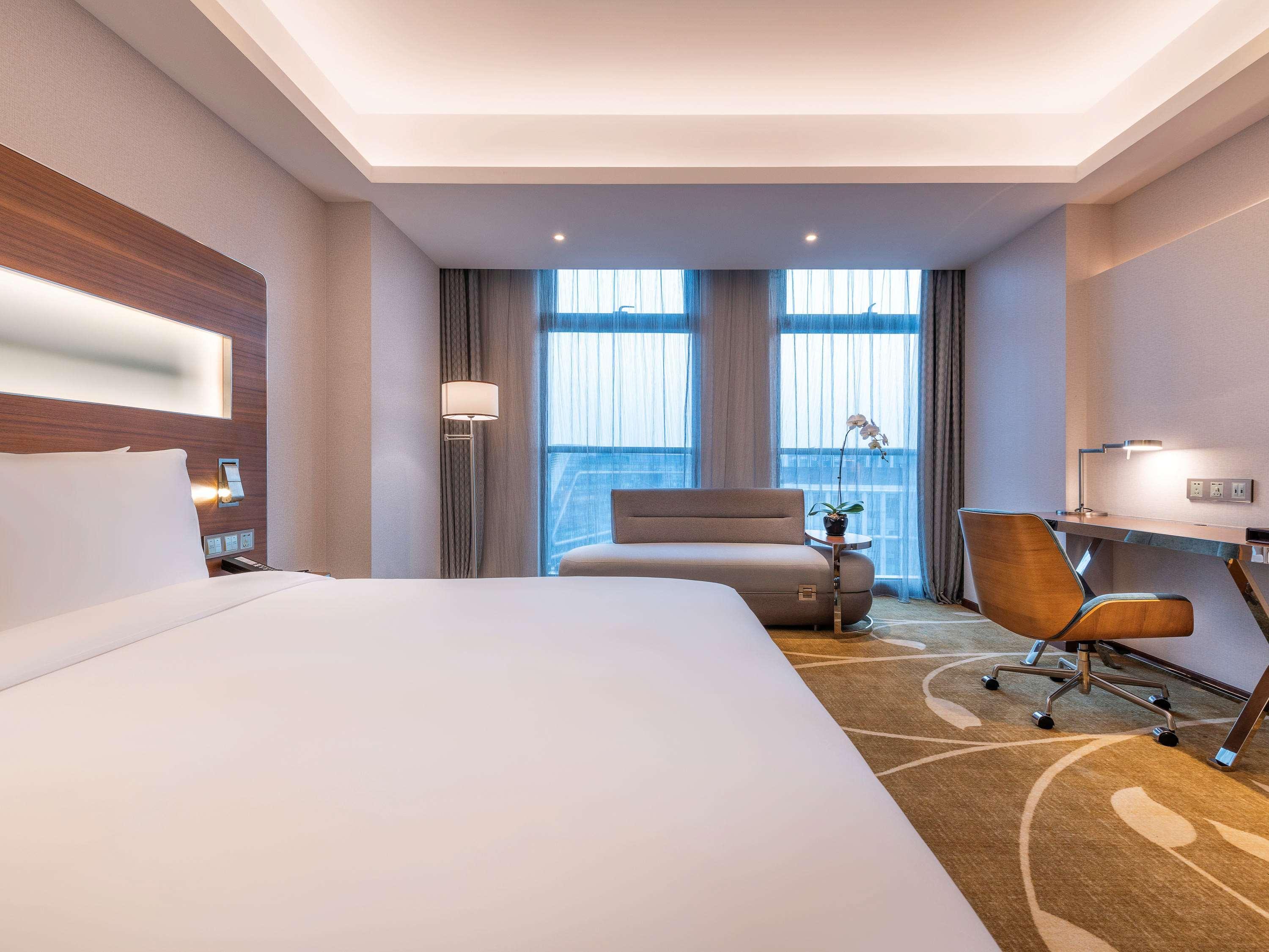 Novotel Shanghai Hongqiao Exterior photo